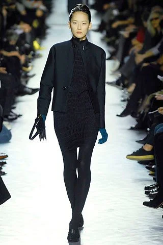 Look 30